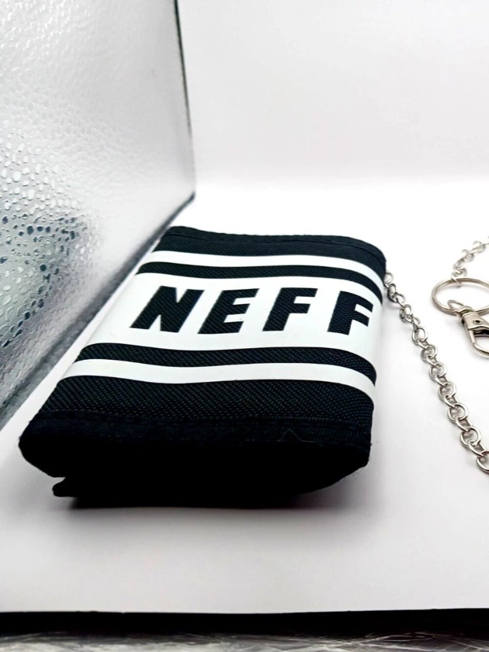 Neff Black + White Nylon Skater Trifold Wallet With Metal Chain